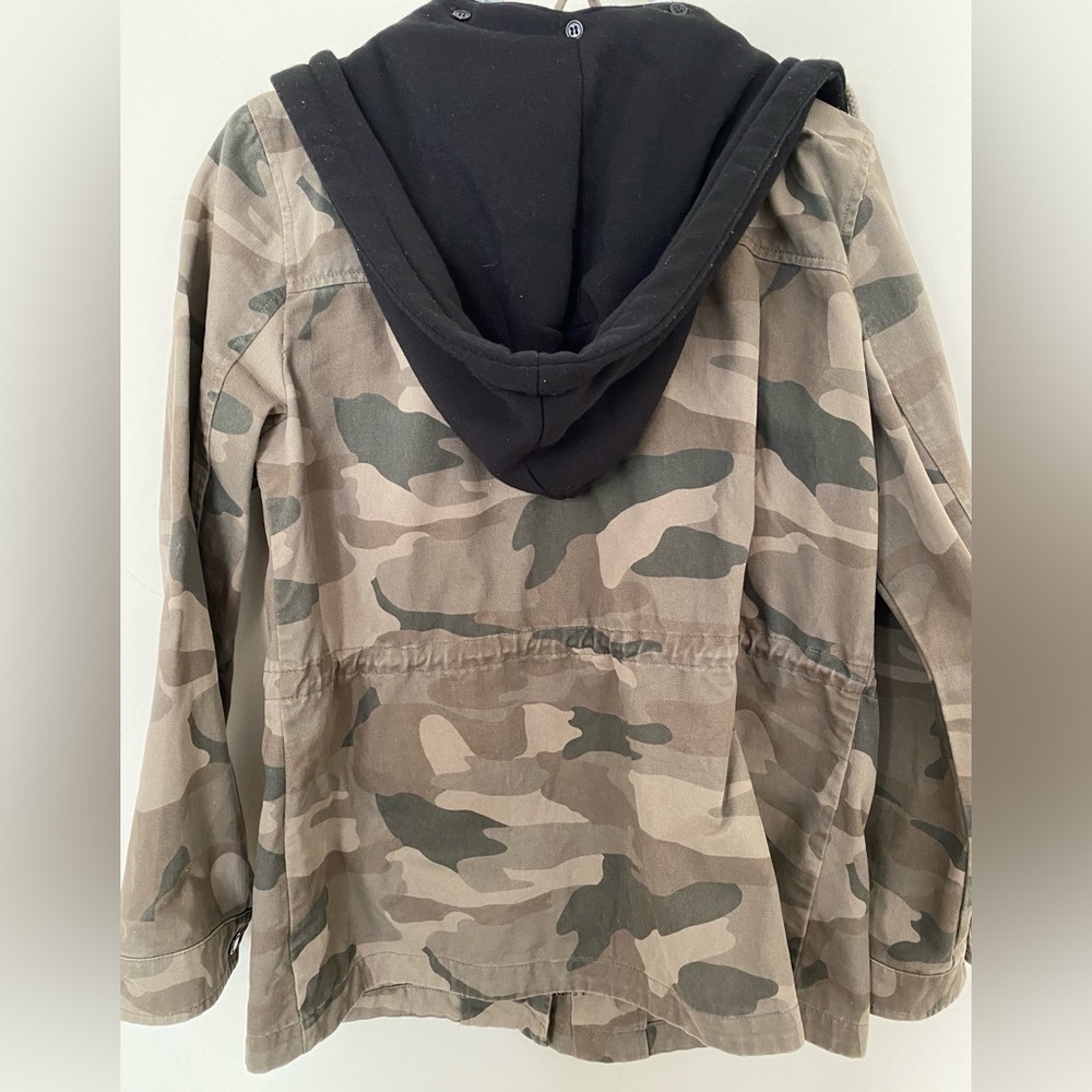 Levi Strauss & Co. Camo Hooded Jacket - Picture 5 of 6